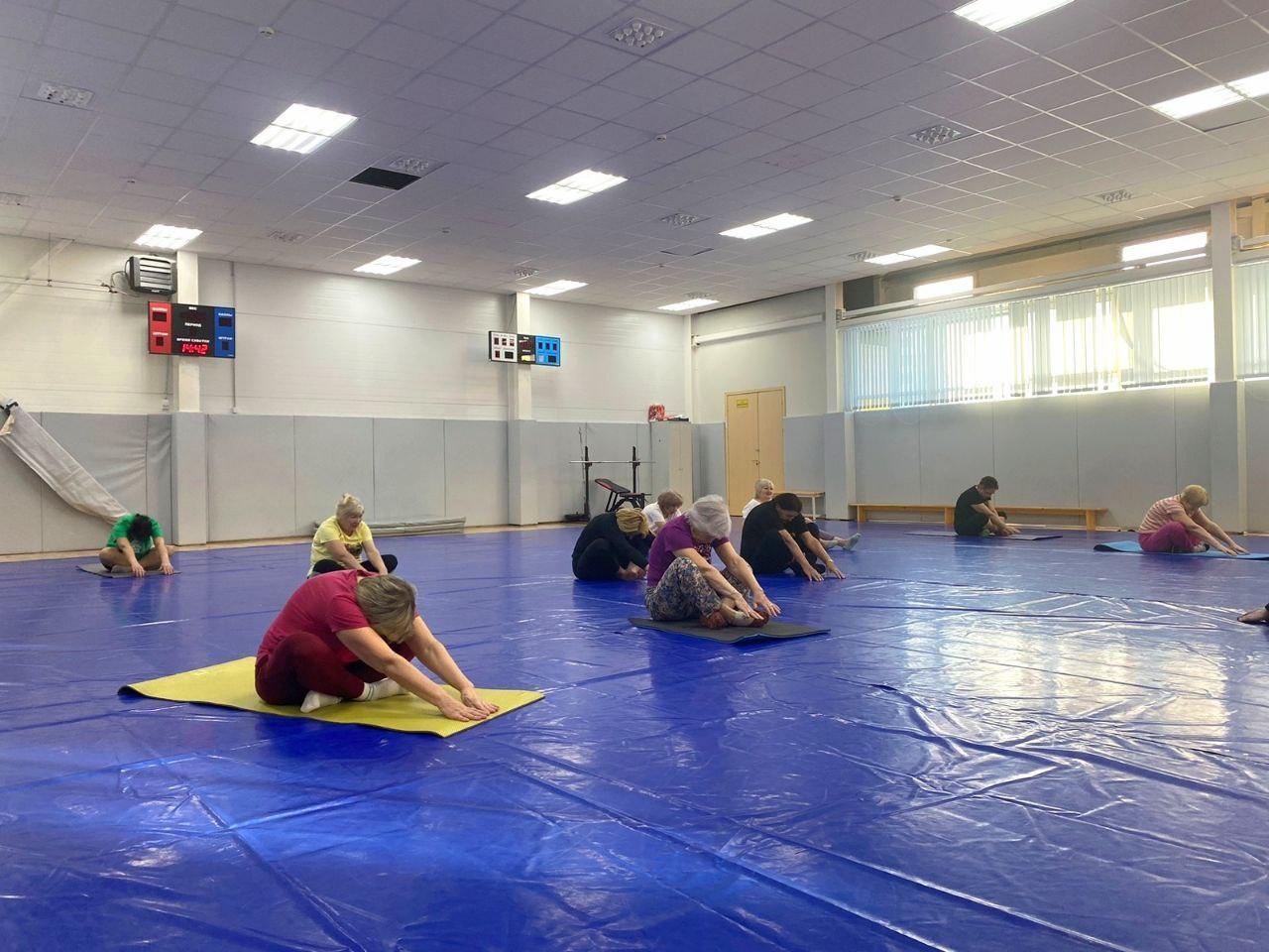 В рамках проекта "Активное долголетие" в Котельниках состоялось занятие по йоге