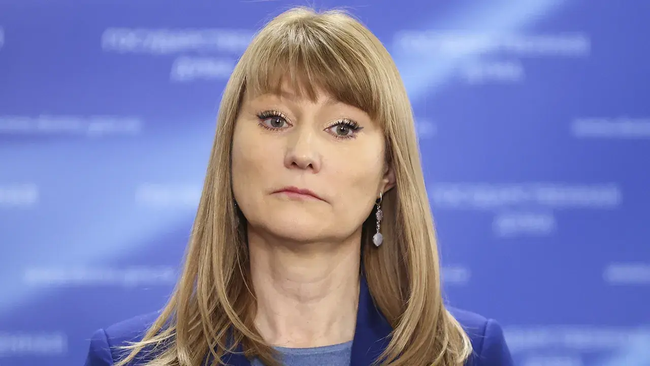 Депутат Госдумы Светлана Журова предложила начать выдавать визы талантливым иностранцам