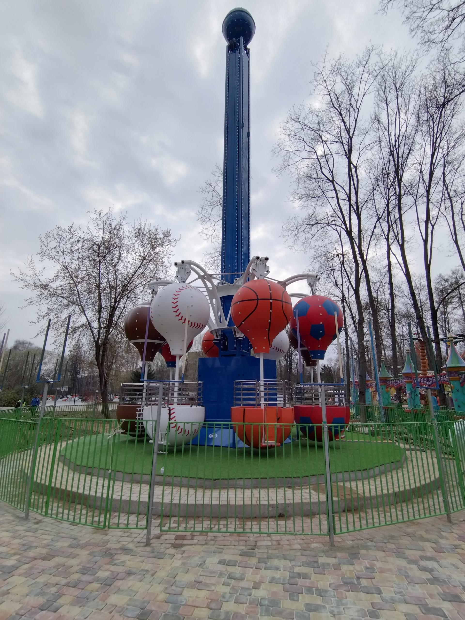В центральном парке Мытищ готовят к запуску новый аттракцион