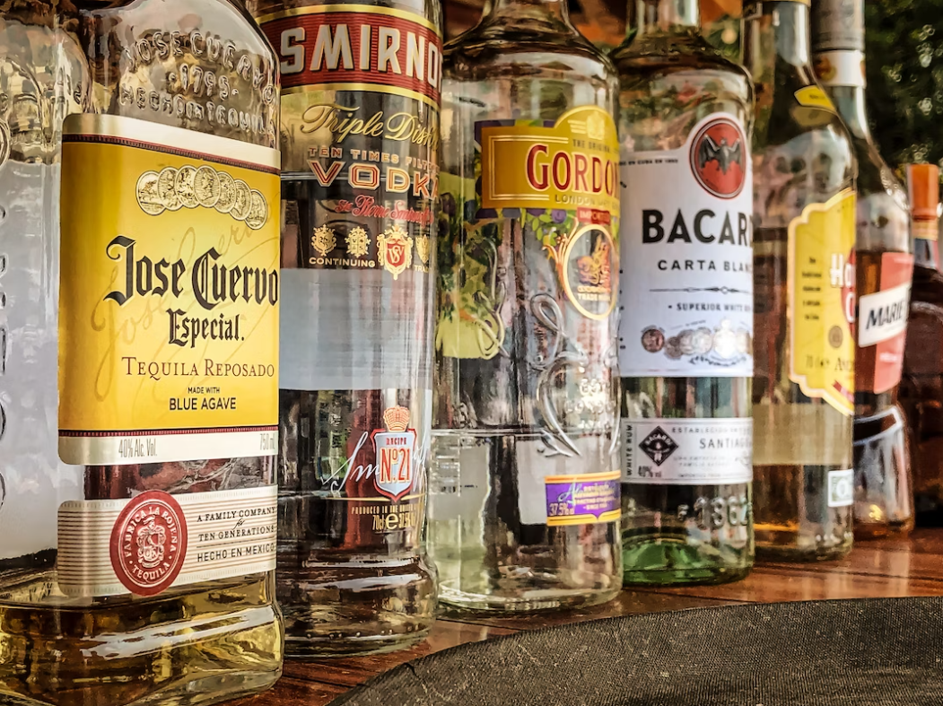 В Госдуме предложили запретить продажу алкоголя в мае