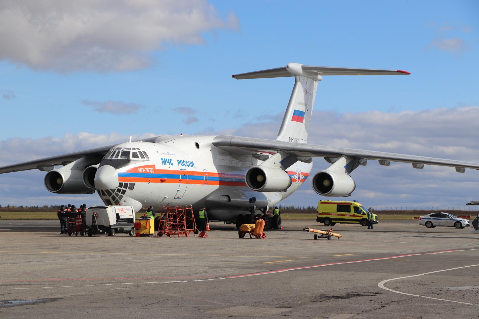 Самолет из Подмосковья вылетел для помощи ливийцам