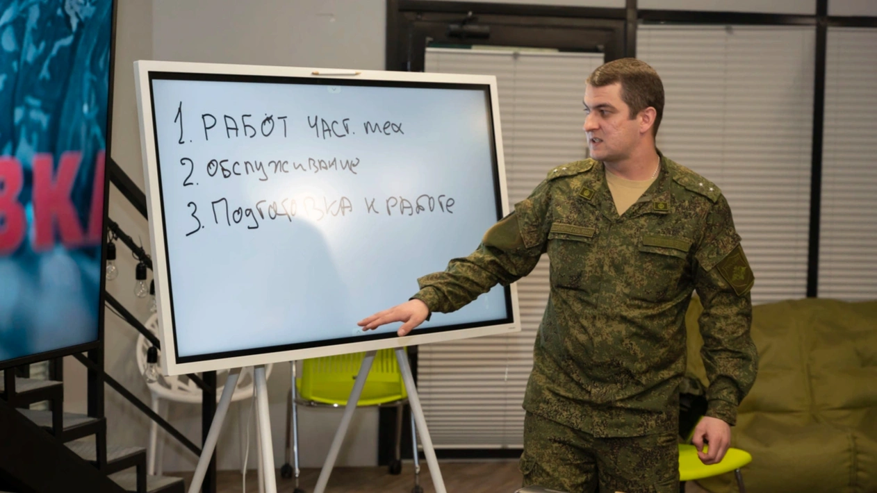 В Пуровском районе открылись курсы по начальной военной подготовке для учителей