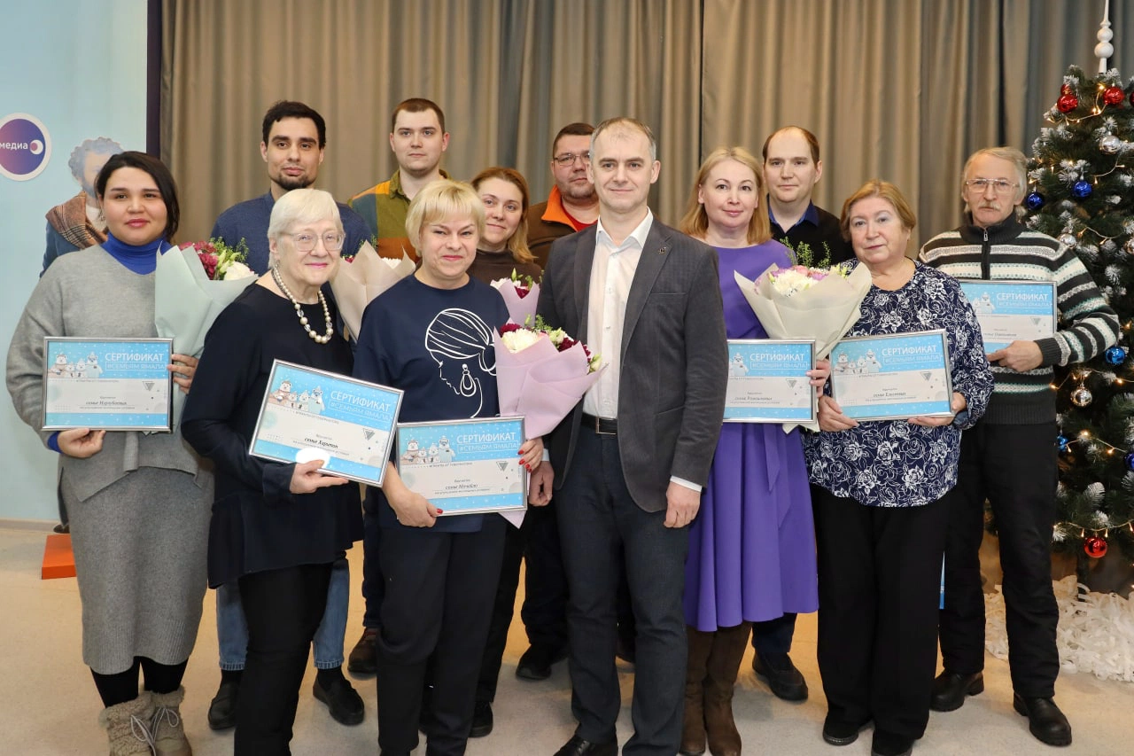 В Салехарде выданы первые сертификаты по новой программе для жителей аварийного жилья