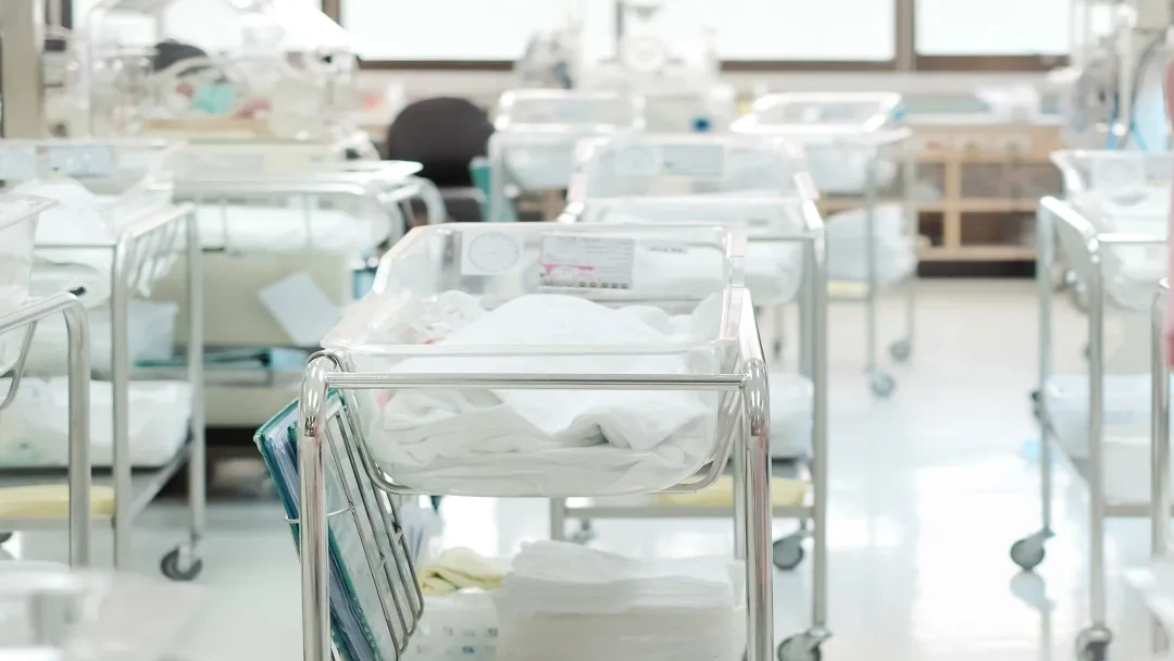 В перинатальном центре Салехардской окружной больницы мёрзнут мамы с новорожденными младенцами