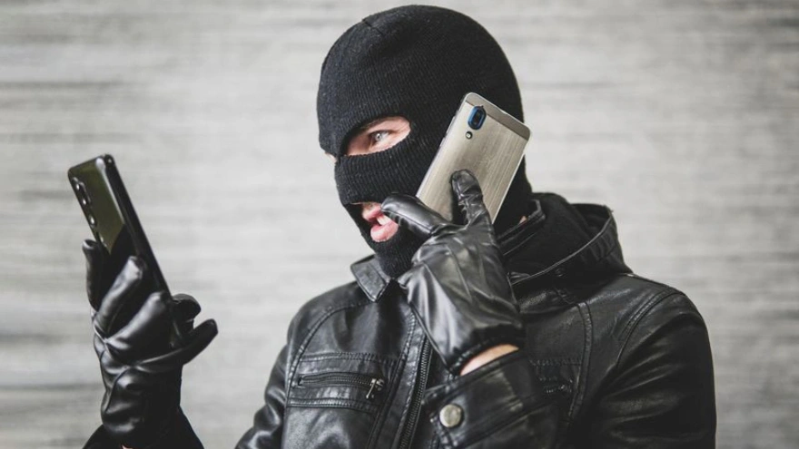 Телефонные мошенники выудили у супругов из ЯНАО почти 12 миллионов рублей