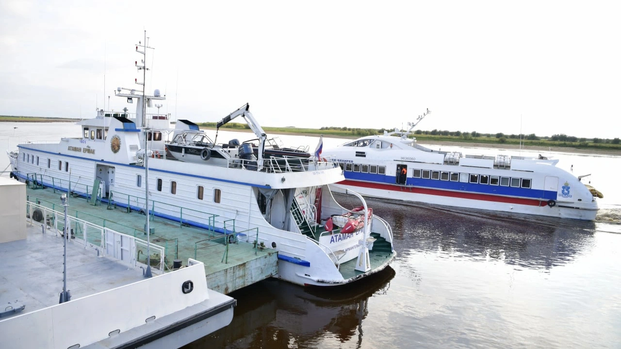 В ЯНАО пассажирские речные перевозки по 10 маршрутам обеспечат 11 судов