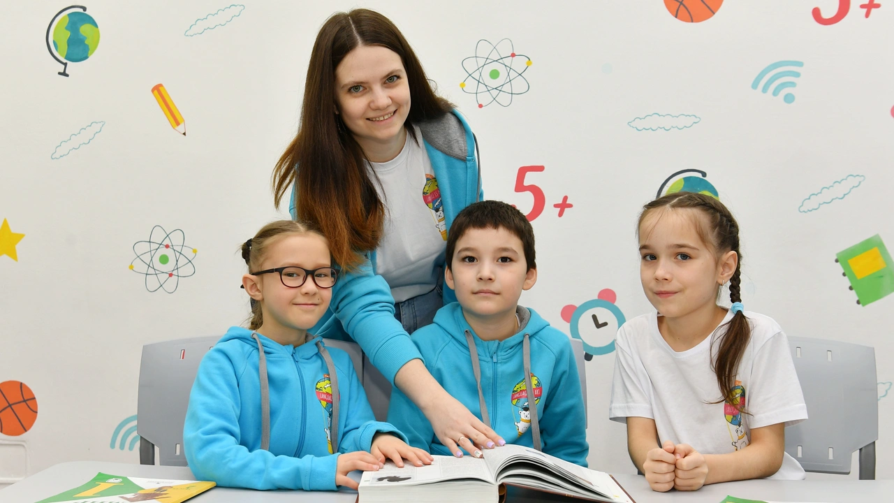 На Ямале обсудили концепцию усиления двуязычного образования в школах до 2025 года