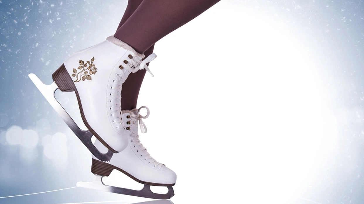 В Ноябрьске начались массовые катания на коньках