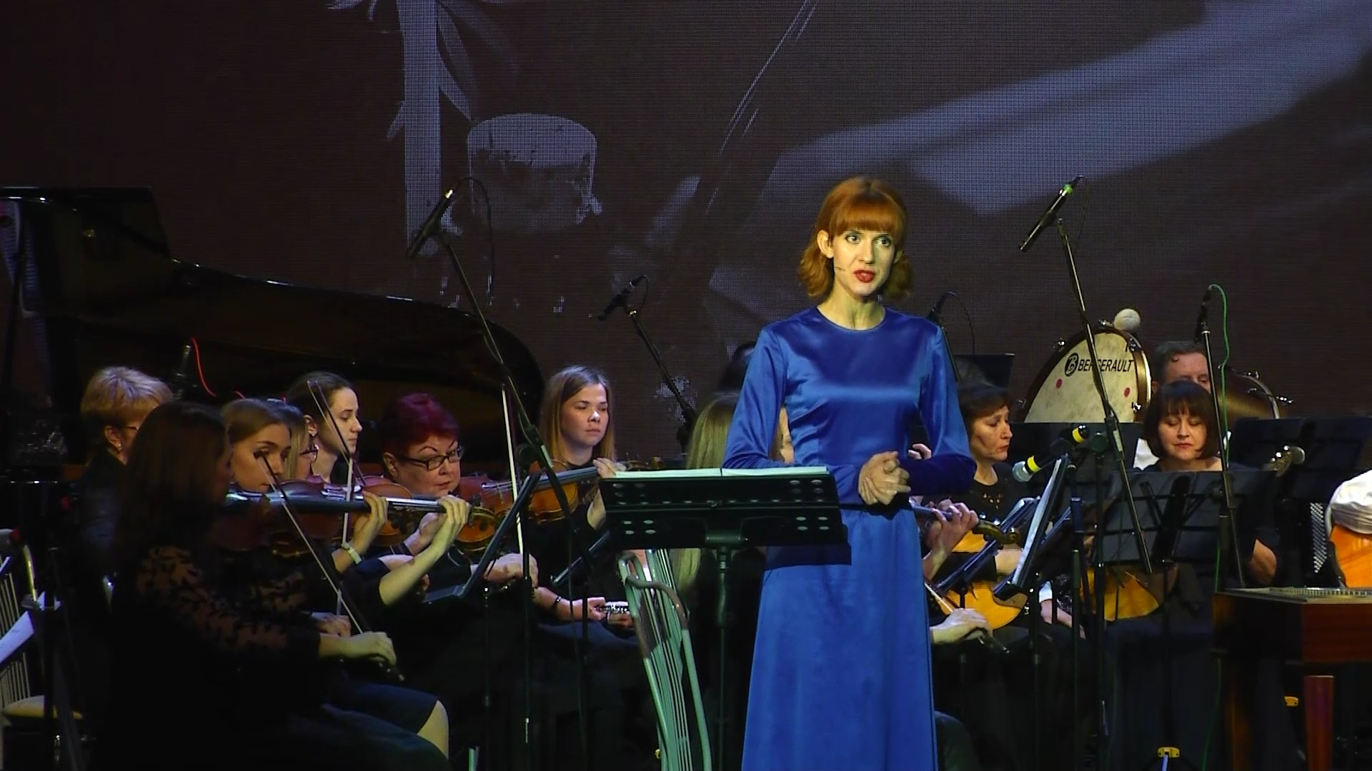 В ноябрьском театре под аккомпанемент оркестра исполнили пушкинскую «Метель»