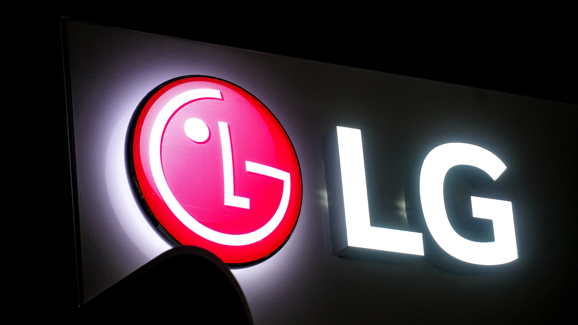 Lg телевизоры логотип. LG Electronics. LG эмблема. LG 2050s. LG Company.