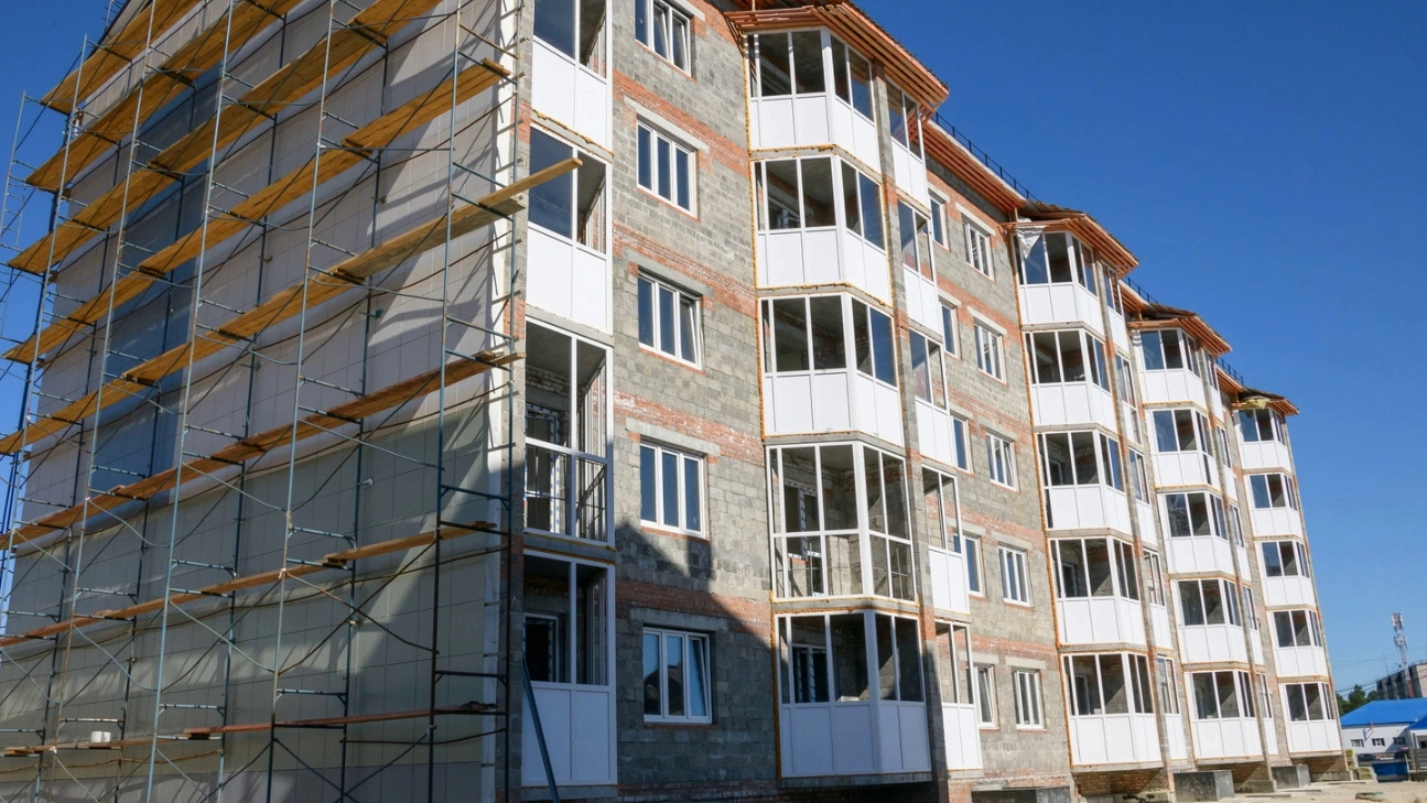 В Ноябрьске новые жильцы скоро заселят более 900 квартир