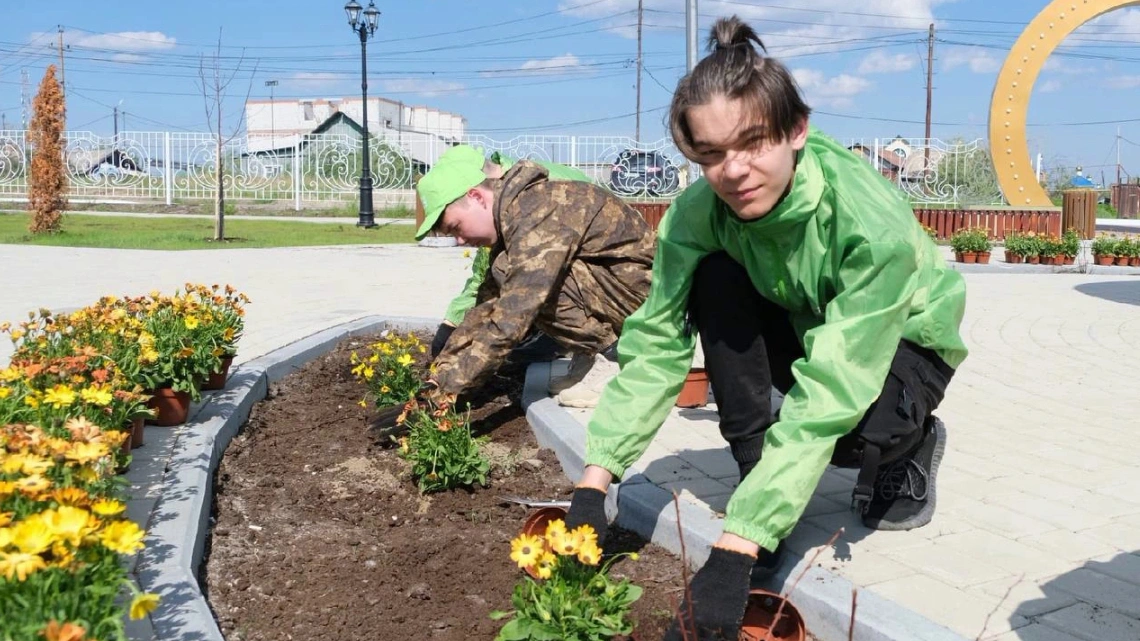 На Ямале с июня начинается летняя трудовая кампания для подростков