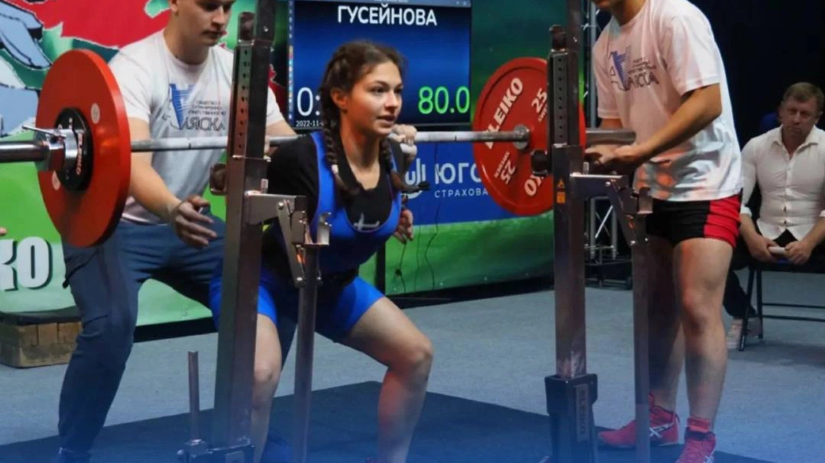 Пауэрлифтеры Салехарда взяли 11 медалей на Всероссийских соревнованиях