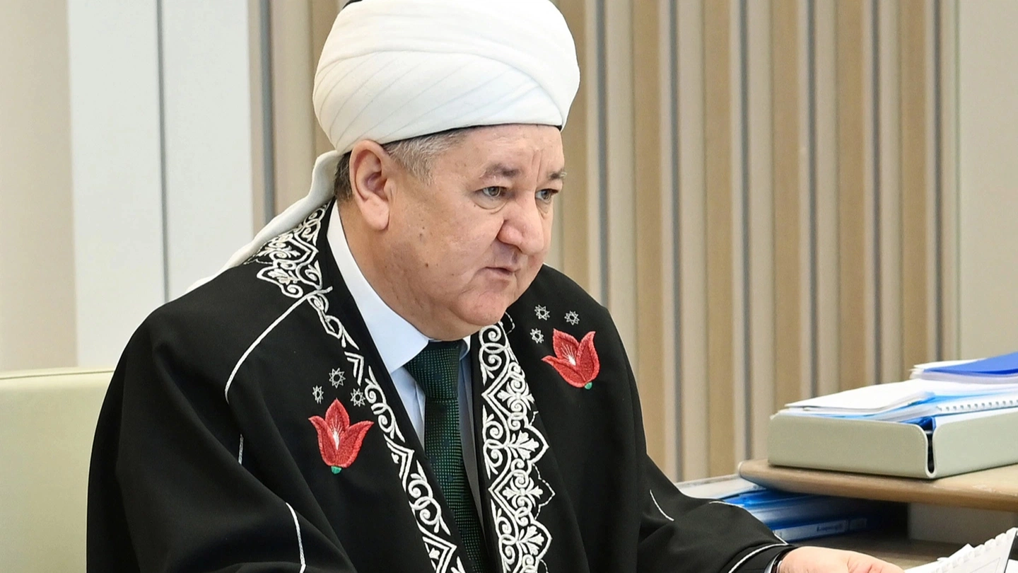 Орденом Дружбы награжден муфтий ЯНАО Хайдар Хафизов