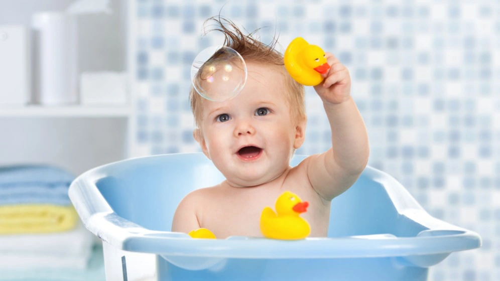 Ребенок не любит купаться в ванне, что делать. — Дети