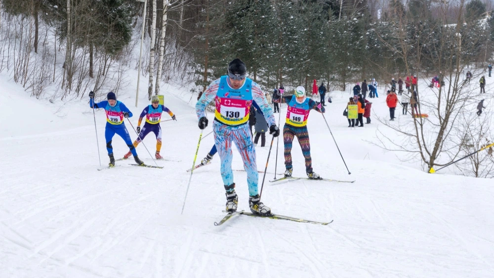 В ЯНАО участникам «Лыжни России» раздадут 2000 брендированных спортивных шапок